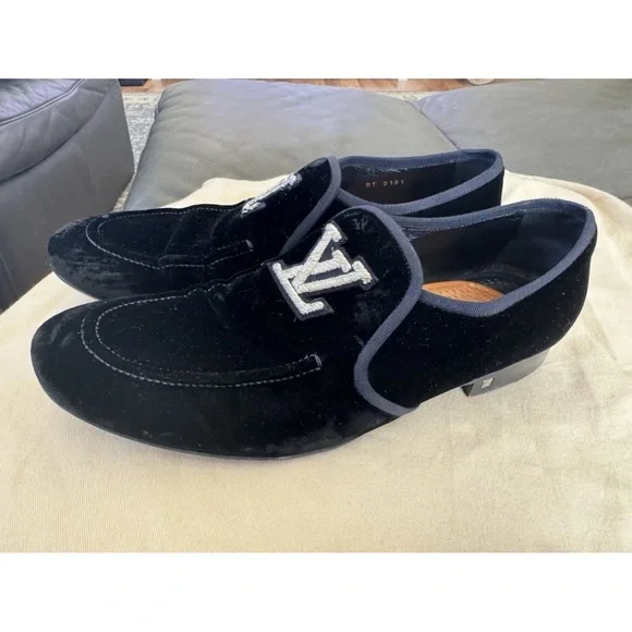 Louis Vuitton | Shoes | Authentic Louis Vuitton Men Black  display picture 1